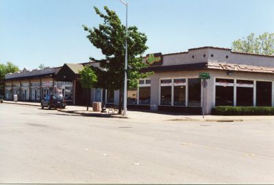 901-909 Magnolia 2000
