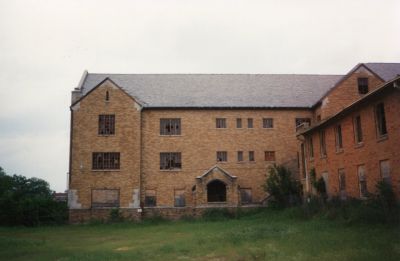 950 Magnolia west side 1990

