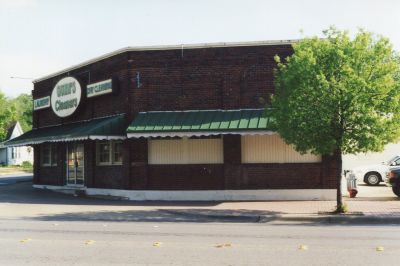 1001 Magnolia 2000
