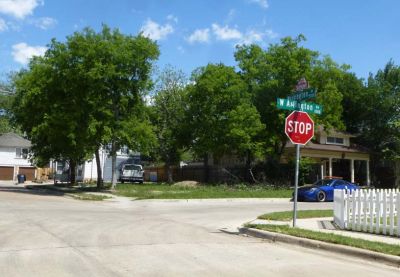 1028 Arlington 2017 April
