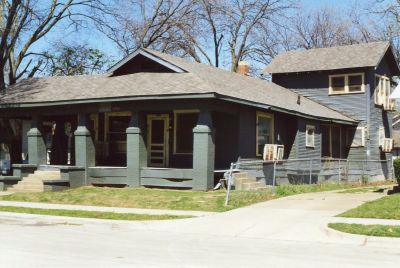 1208 Hawthorne 2000
