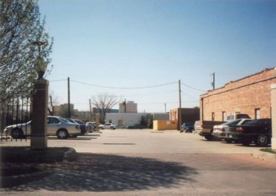1251 Magnolia parking 1995
