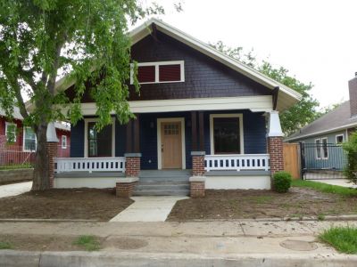 1318 Fairmount 2015 April
Restoration by Jose Villalobos for Mark Hixson
