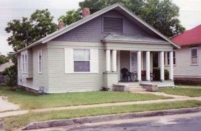 1321 Hurley 1995
