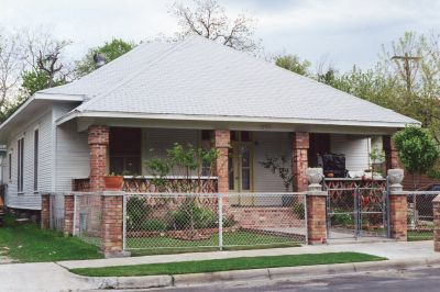 1327 Washington 2000
