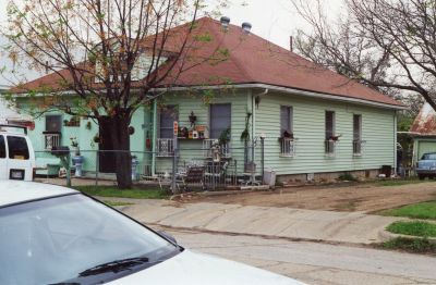 1420 Lake 2000

