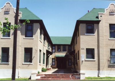 1431 Lipscomb 2000
