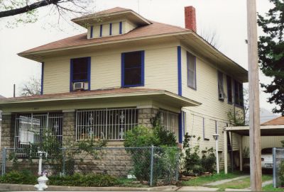 1509 Henderson 2000
