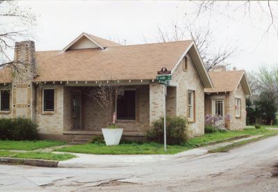1509 Lake 2000
