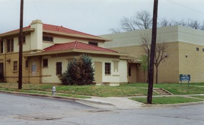 1601 Lipscomb 2000
