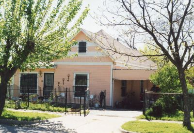 1618 Lipscomb 2000
