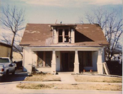 1624 Henderson 1997
Severely damaged by fire.

