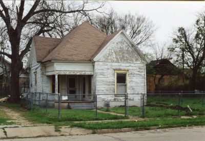 1625 Henderson 2000
