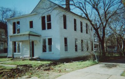 1714 College 2001
