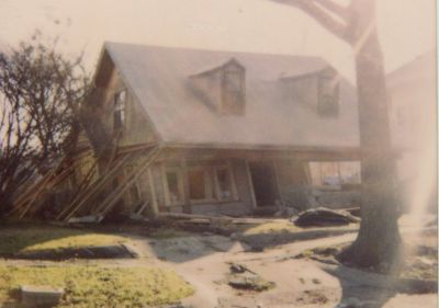 1715 6th 1998
House was later demolished
