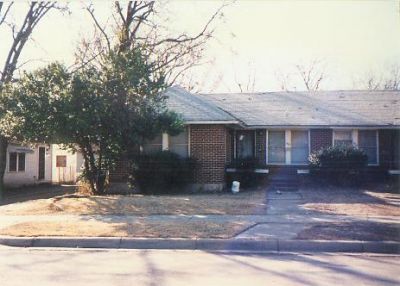 1816 Lipscomb (south) 1995
