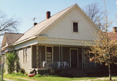 1824  Henderson 2000
