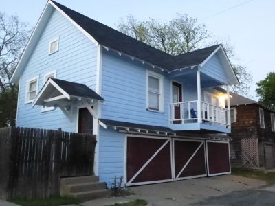 1921 Adams garage apt 2014
