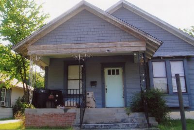 2111 Hurley 2005
Restoration begun by Beth Stribling
