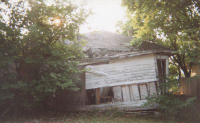 2116 Hurley back 2002
