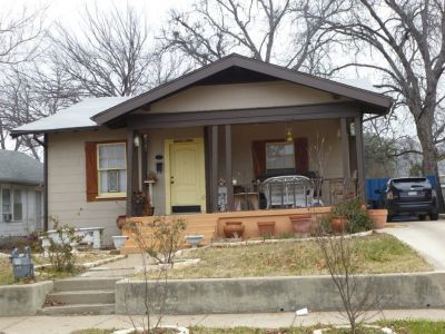 2215 Washington 2014
