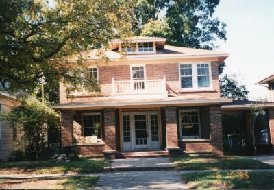2216 Lipscomb 1995
