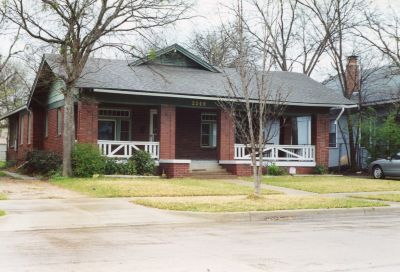 2249 Fairmount 2000
