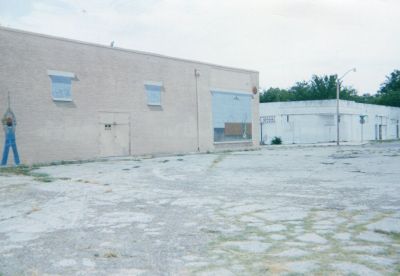2260 College side 1993
