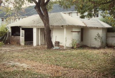 717 Powell garage 1995
