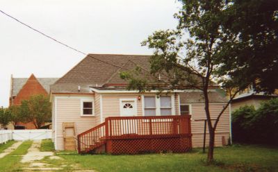 810 Ingram back 2002
